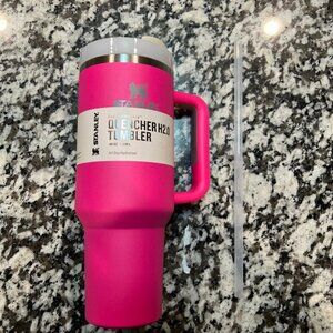 Stanley Quencher Tumbler 40oz – Insulated Travel Mug with Handle & Straw – New